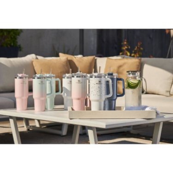 🎉LAST PIECE🎉Stanley 40oz Adventure Quencher Tumbler Terrazzo Pearlescent - Picture 4 of 11